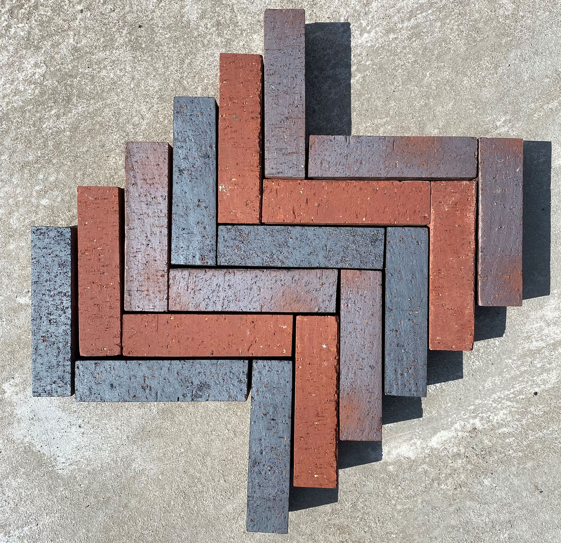 3 colours herringbone